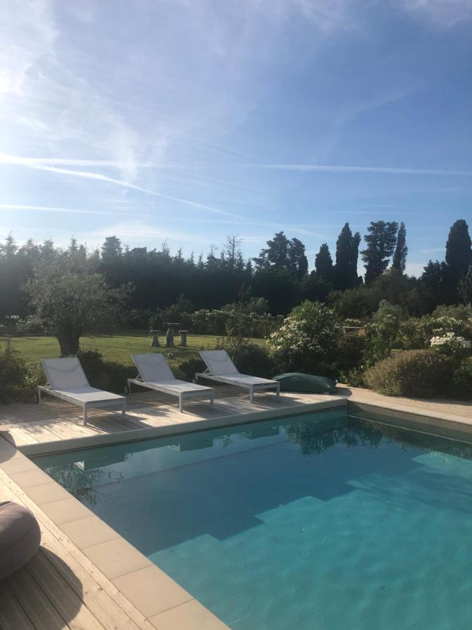 La Maison Des Lonnes Châteaurenard Esterno foto